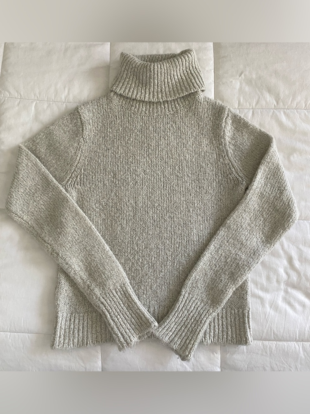 Brandy Melville Light Grey Turtleneck Sweater